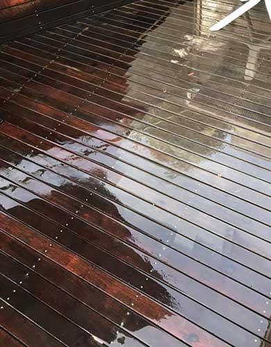 Deck Cleaing